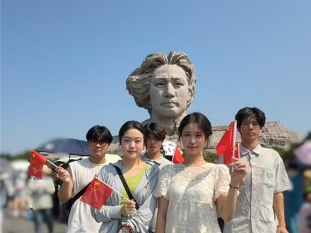 曲园学子三下乡：解码湖湘红脉 实践赋能教育